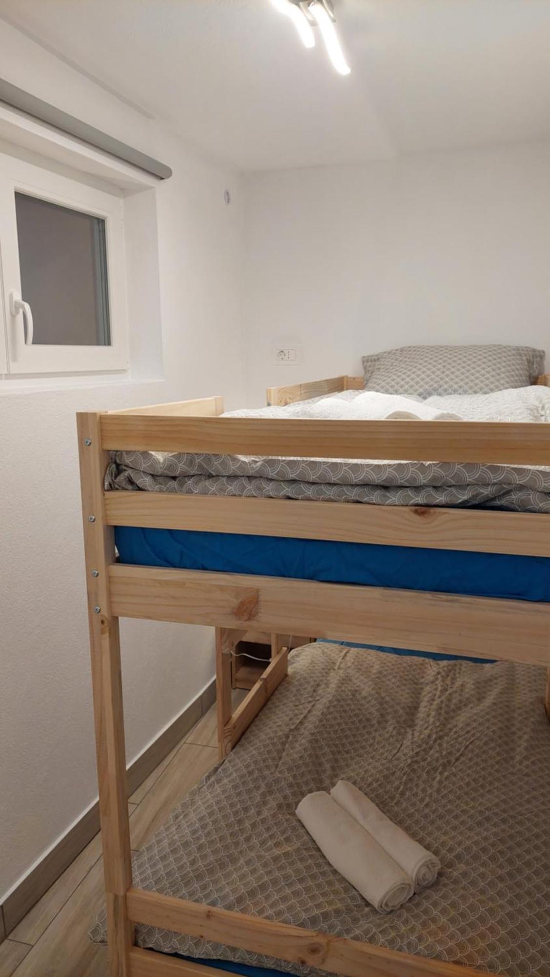 Apartma Lili 伊佐拉 外观 照片
