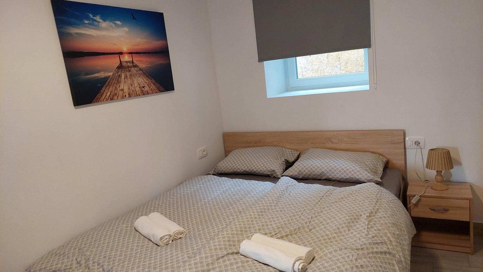 Apartma Lili 伊佐拉 外观 照片