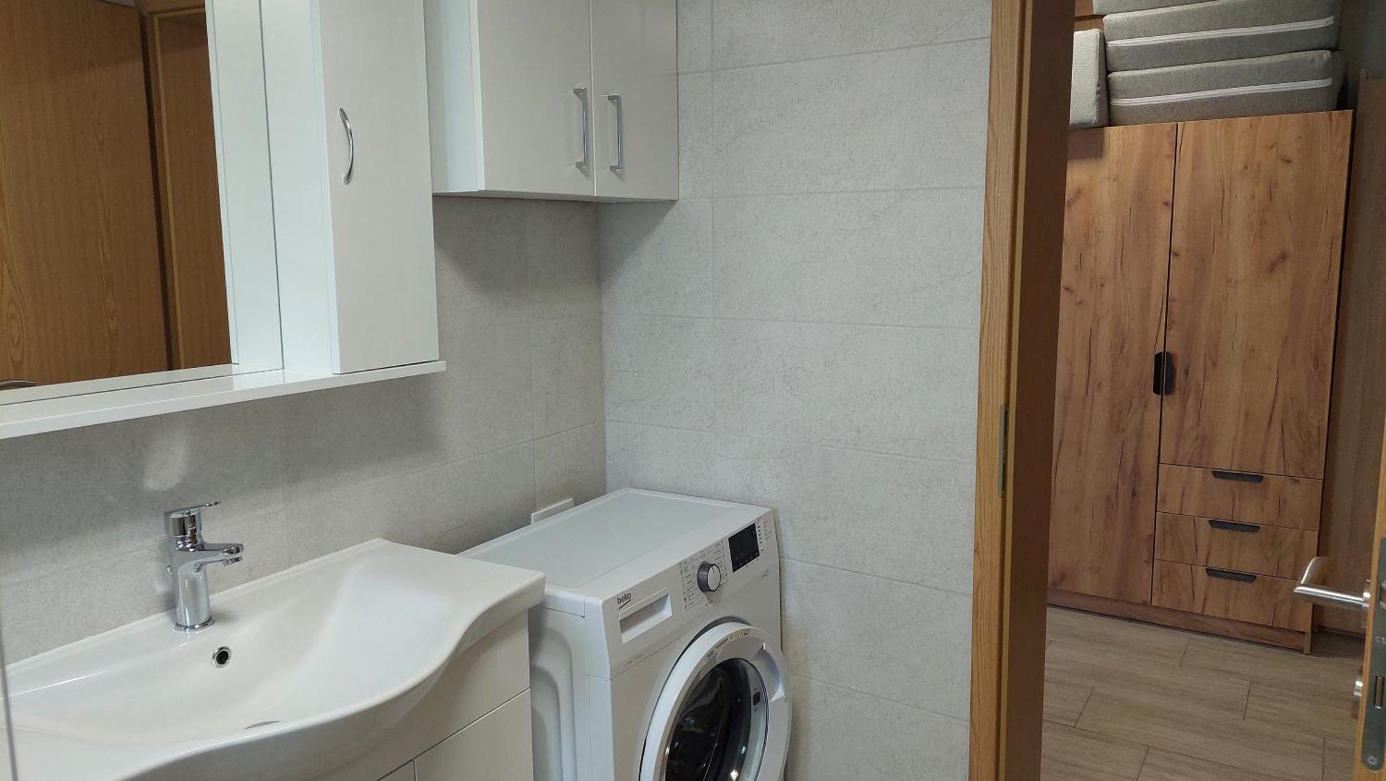 Apartma Lili 伊佐拉 外观 照片